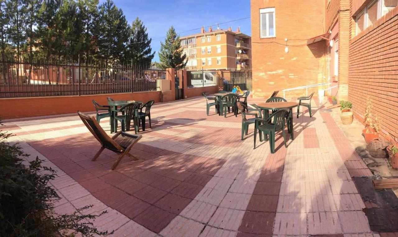 Albergue Ciudad Del Doncel Sigüenza Szoba fotó